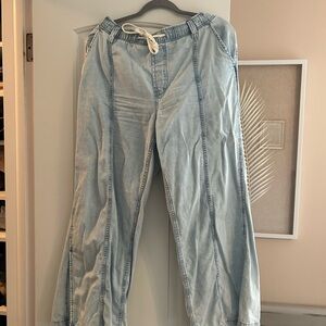 GAP washed denim pants